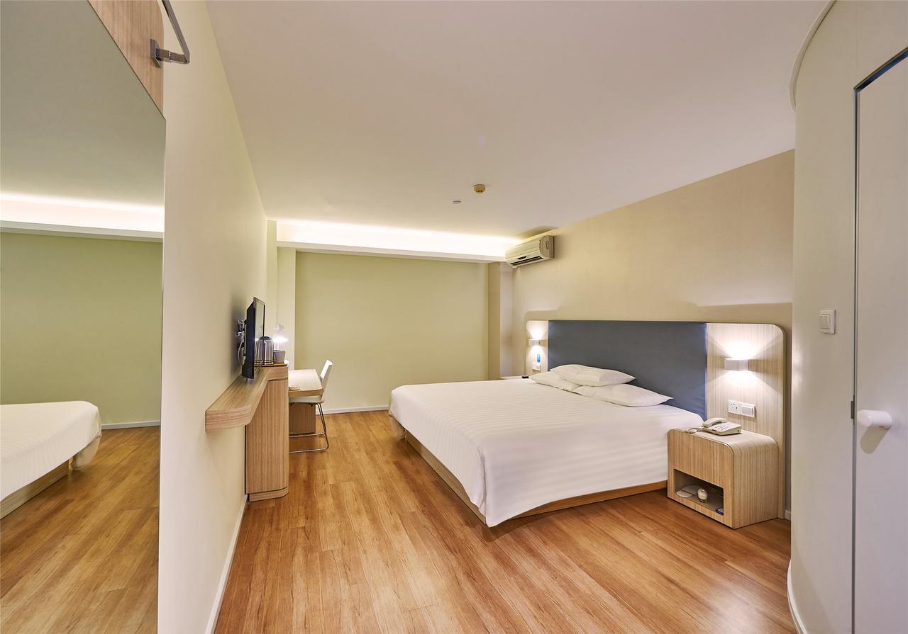 Hanting Hotel Nanjing Wutang Square Exterior foto